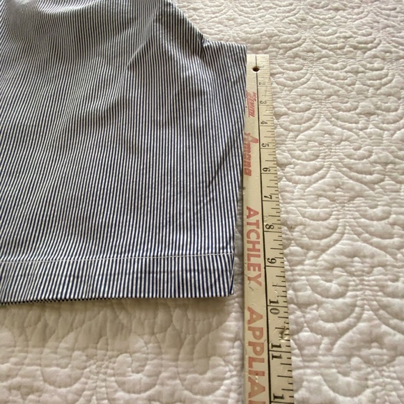 Lands' End Blue and White Striped Bermuda Shorts Tailored Cotton Blend Size 6 - Picture 11 of 11